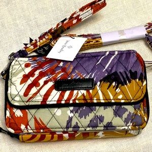 Vera Bradley NEW All in One Crossbody I Phone